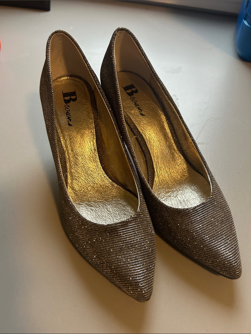 Zoom Bronze Glitter Pointed-Toe Women's Heels